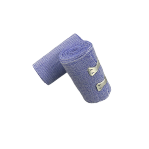 冷たい包帯用の青い弾性包帯
